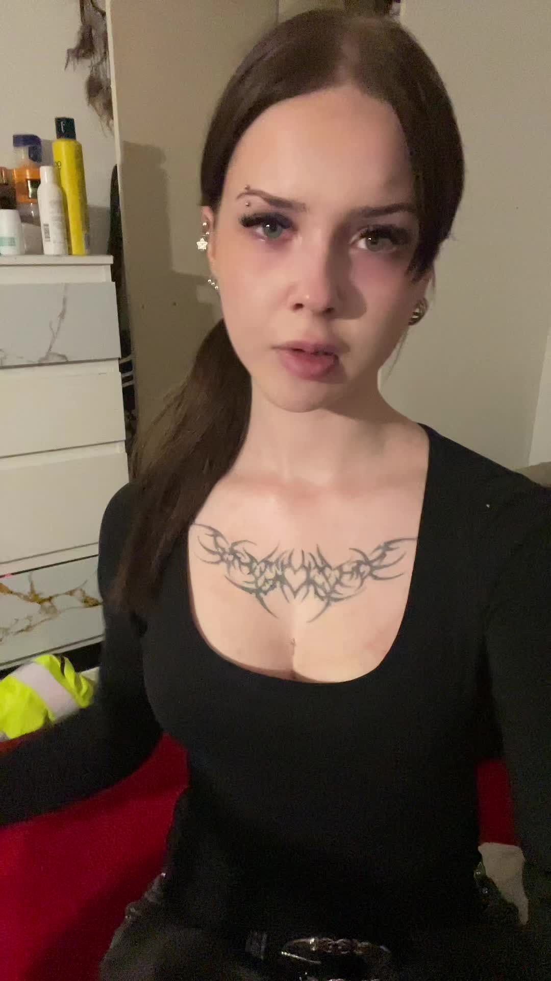 @Alisa
