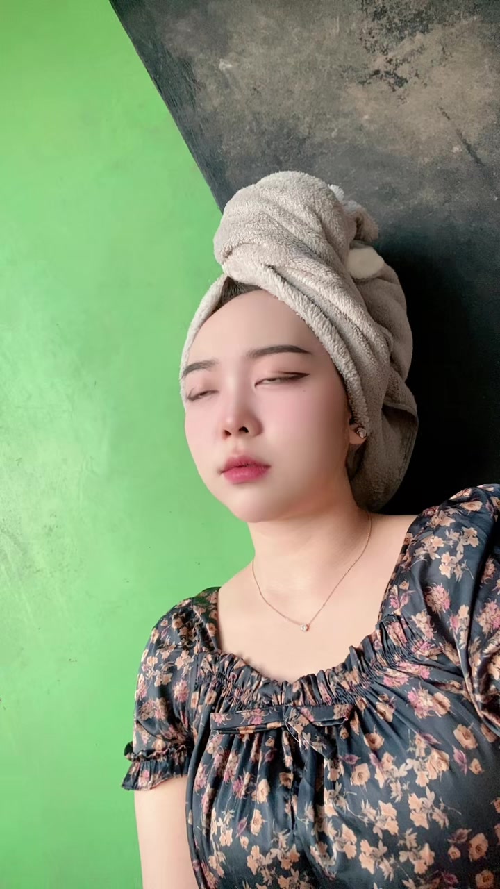 @RinrinRinjaniEfendy