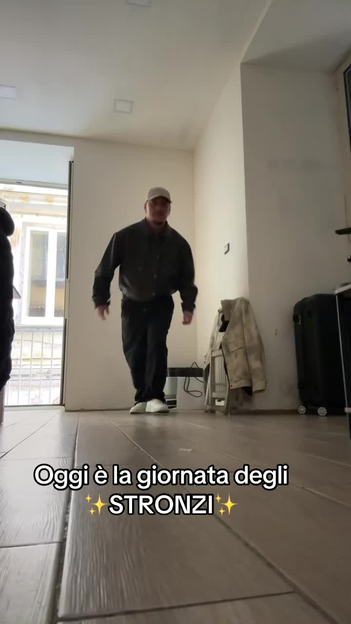 @EMANUELE PINGU ๐ง