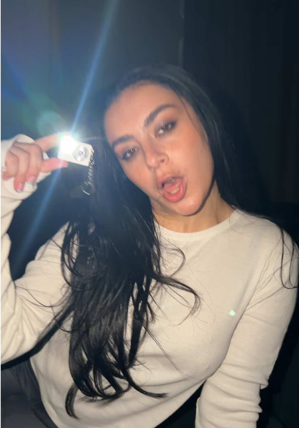@Charli XCX
