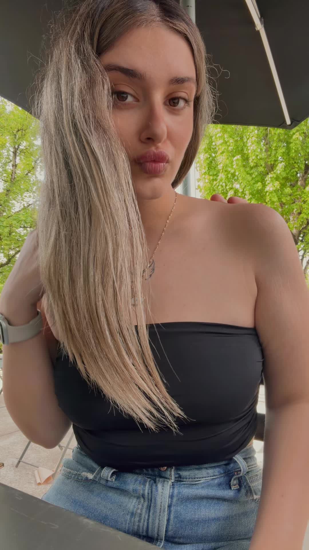 @Lena