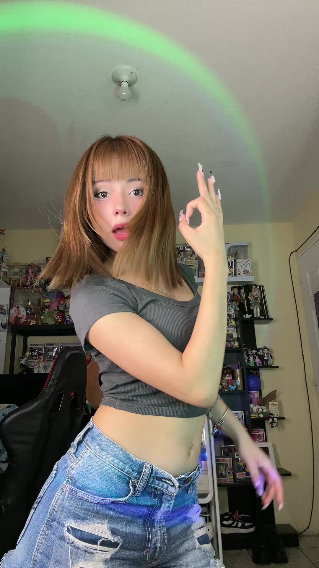@Elcira