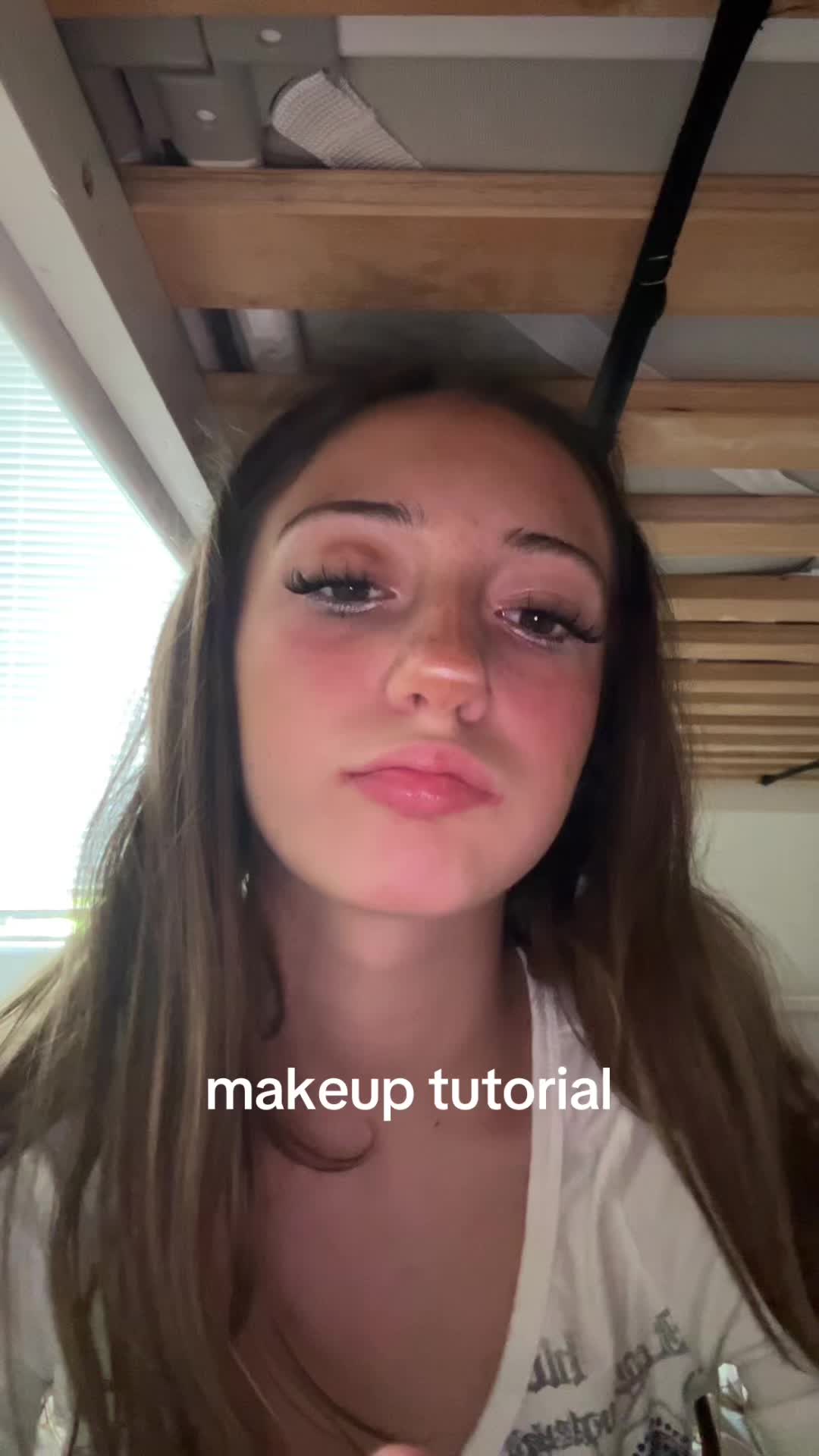 @⃟