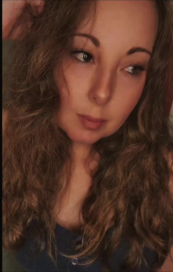 @The Gr8 Mrs.Act_Accordingly