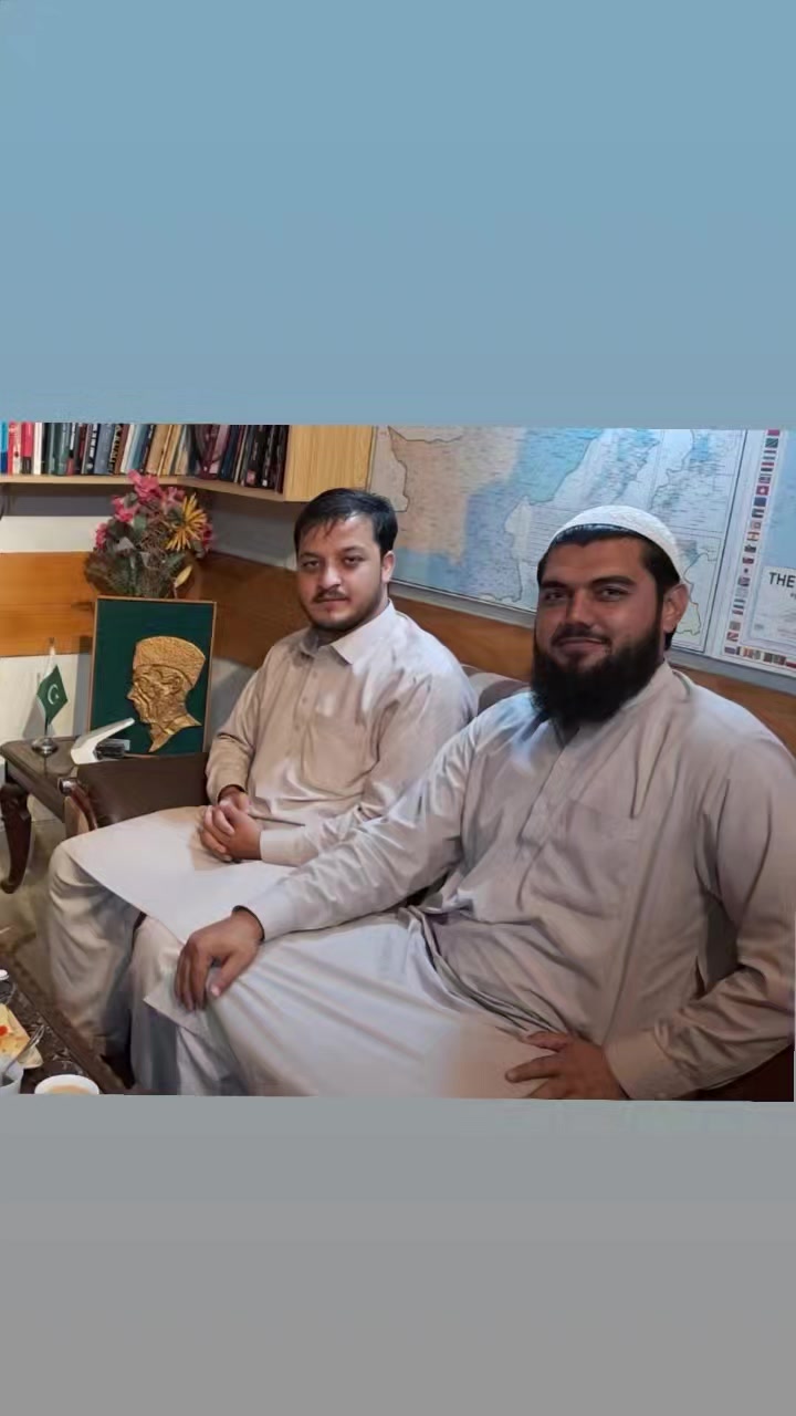 @Malik_zada__102