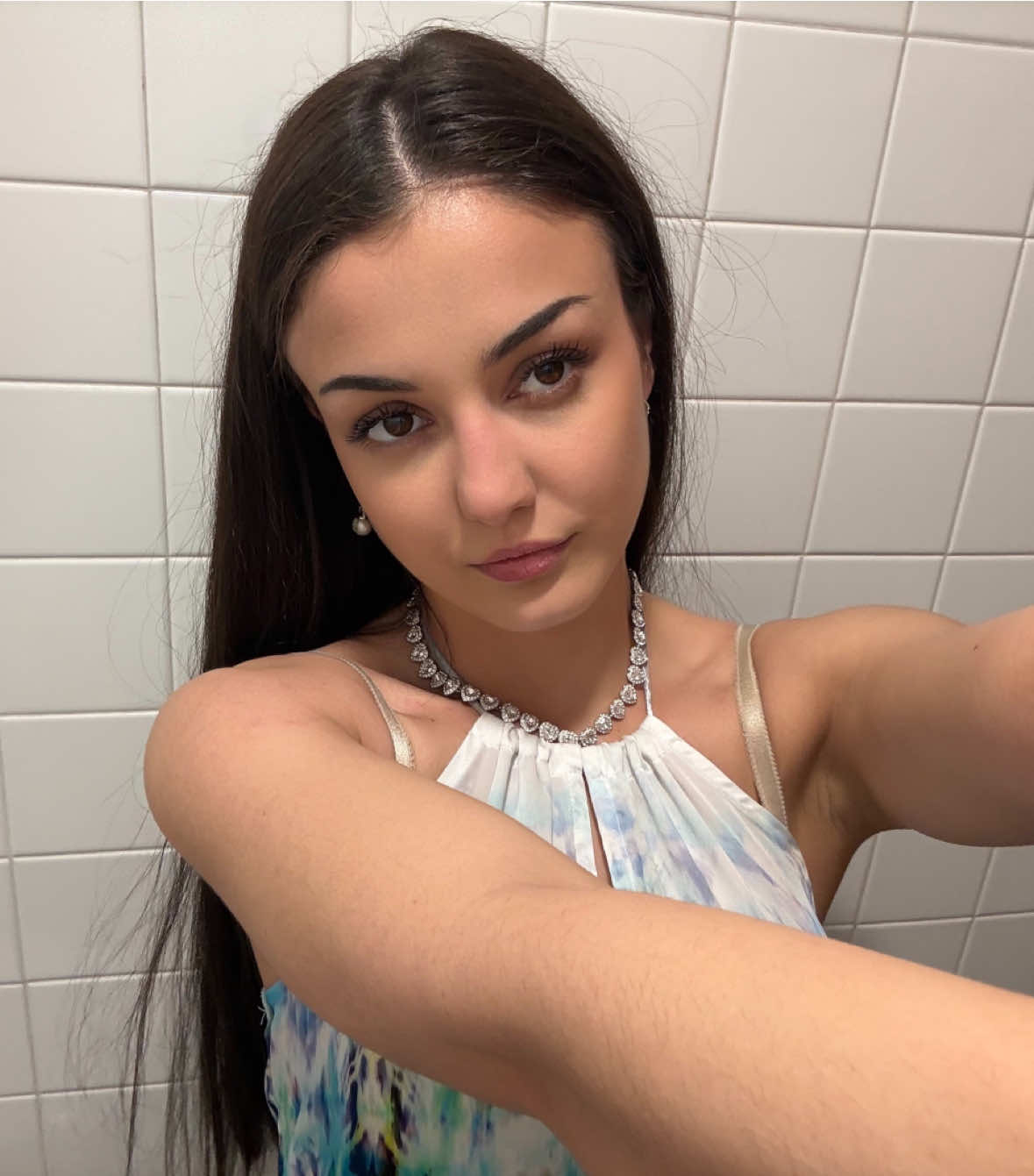 @Becky🐱