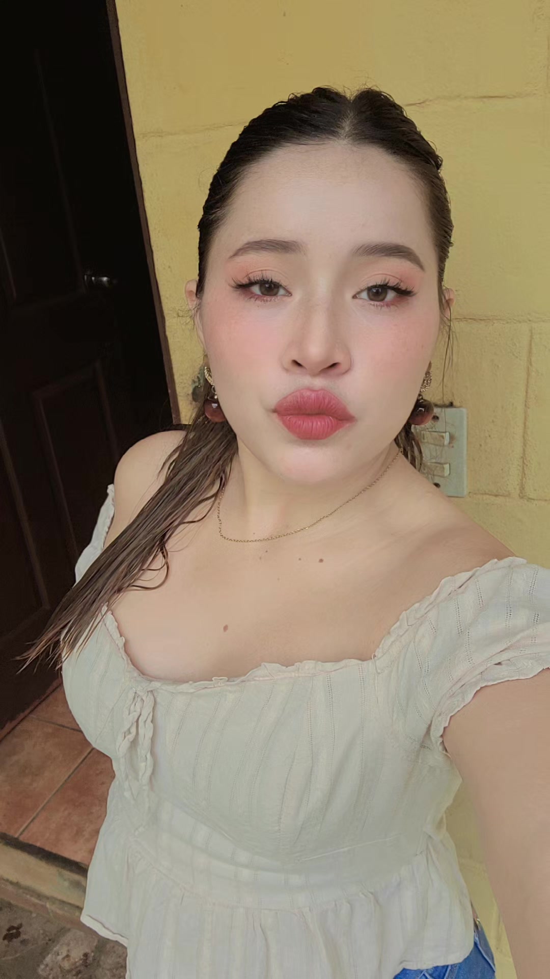 @Jessy lopez