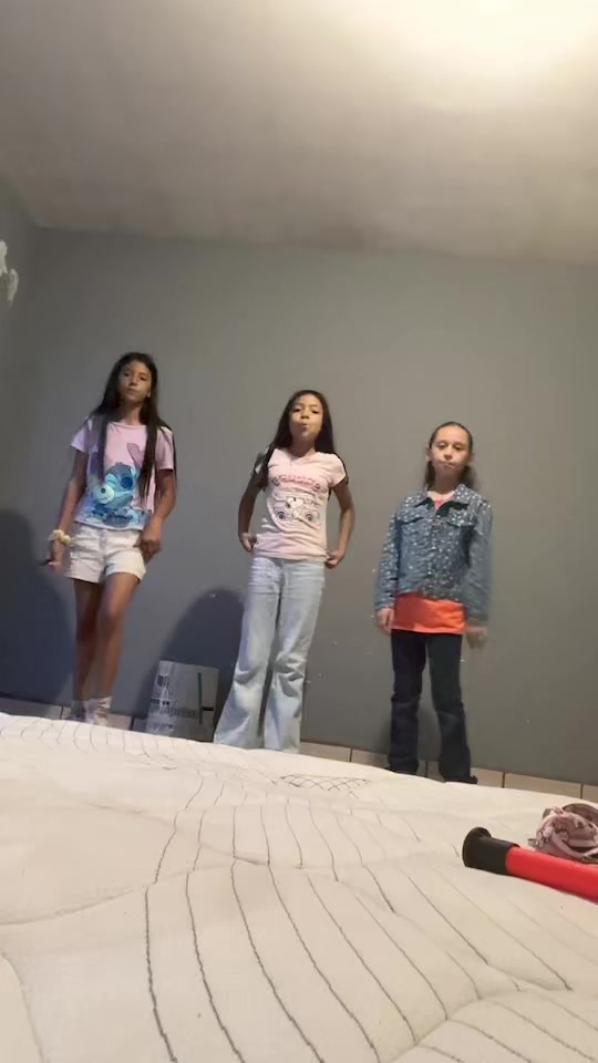 @𝓝𝔂𝓪𝓱. 𝓧𝓓