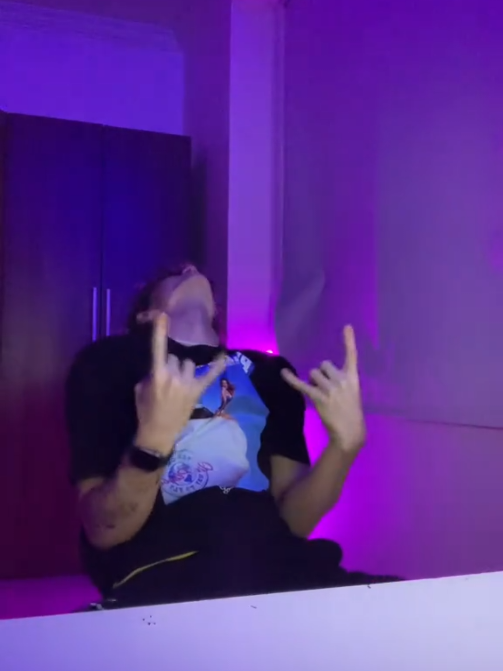 @Cody😶&zwj;🌫️