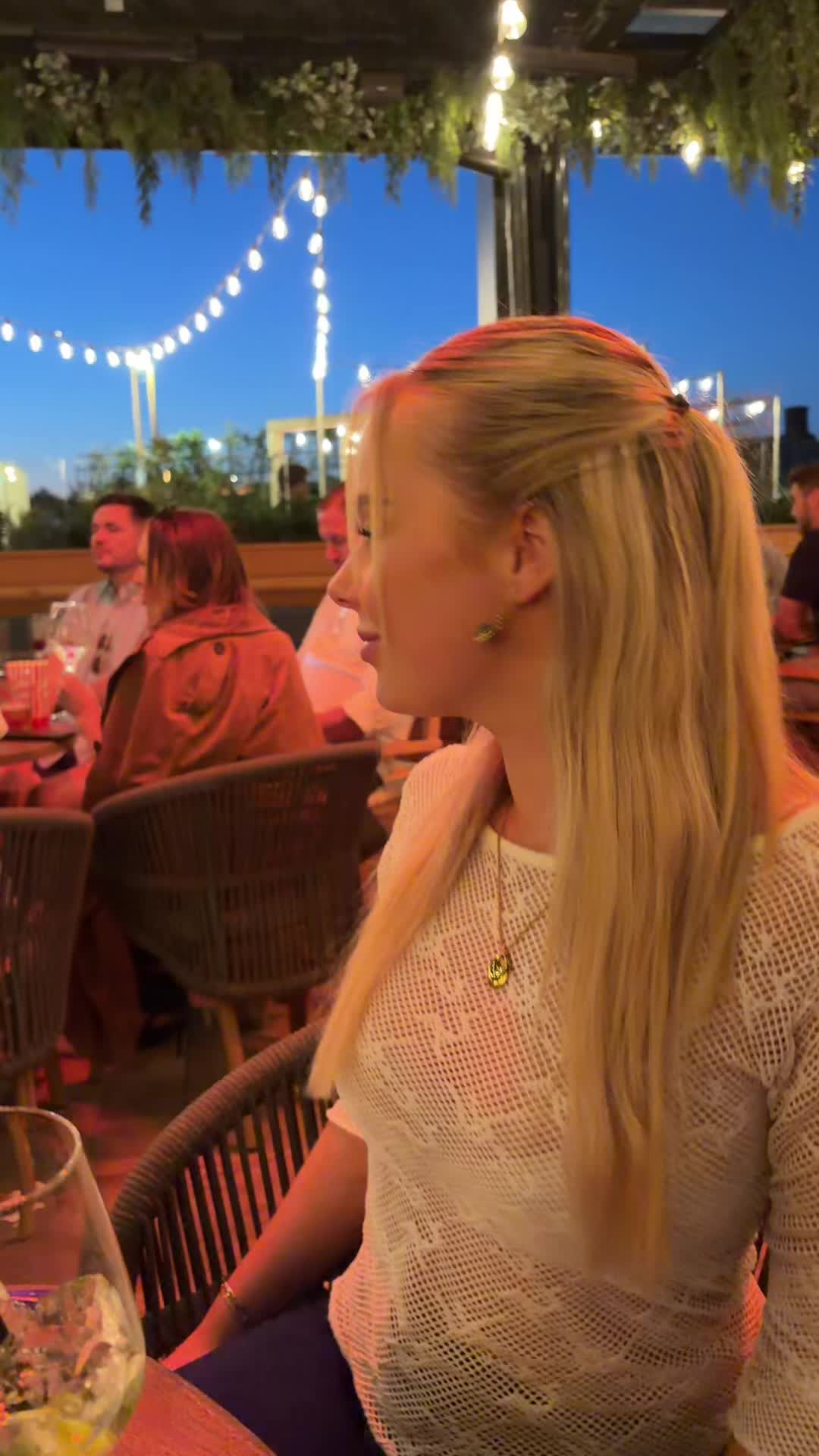 @izzyclaire