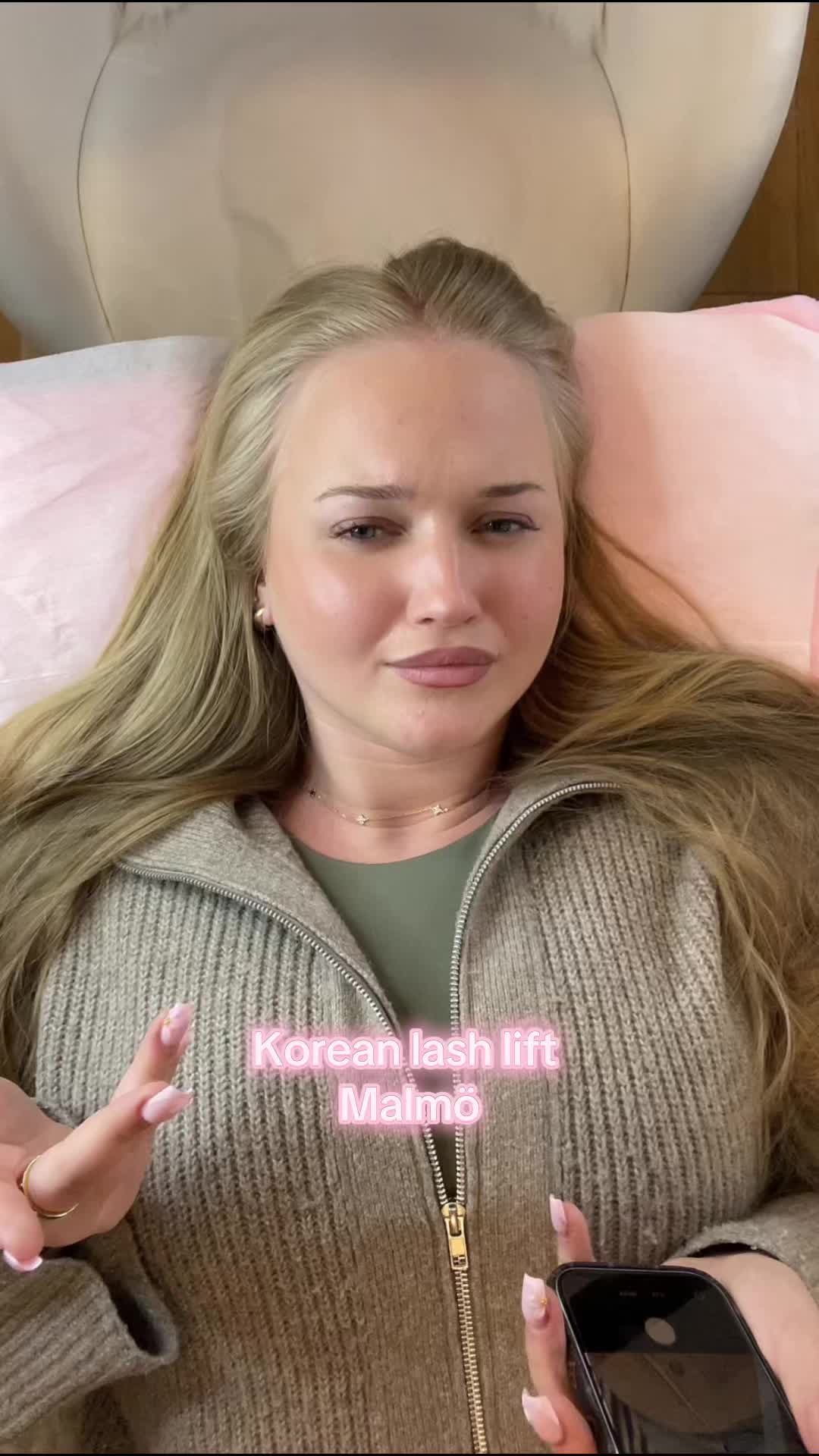 @Viktoria ♱