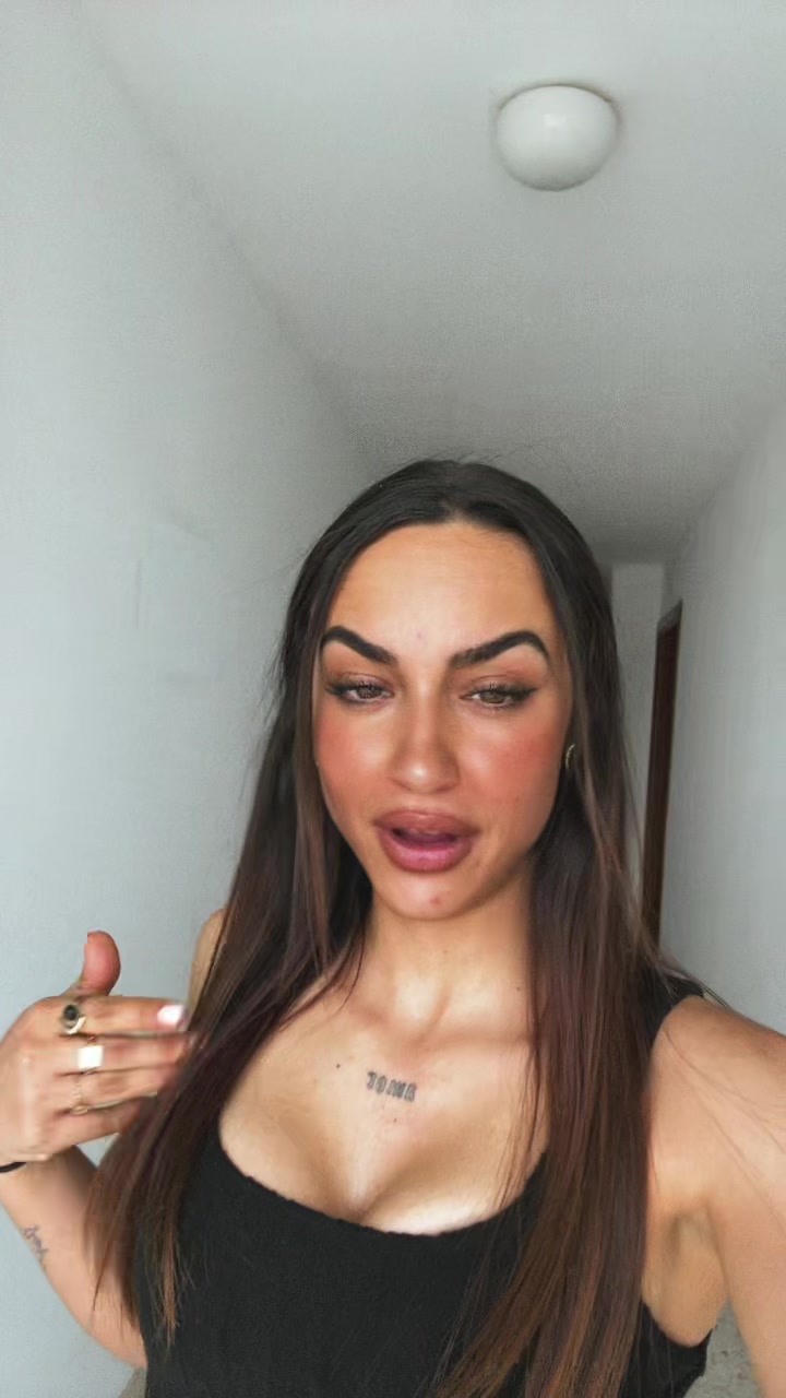 @useeer86798