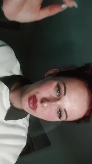 @Cherry_ink444
