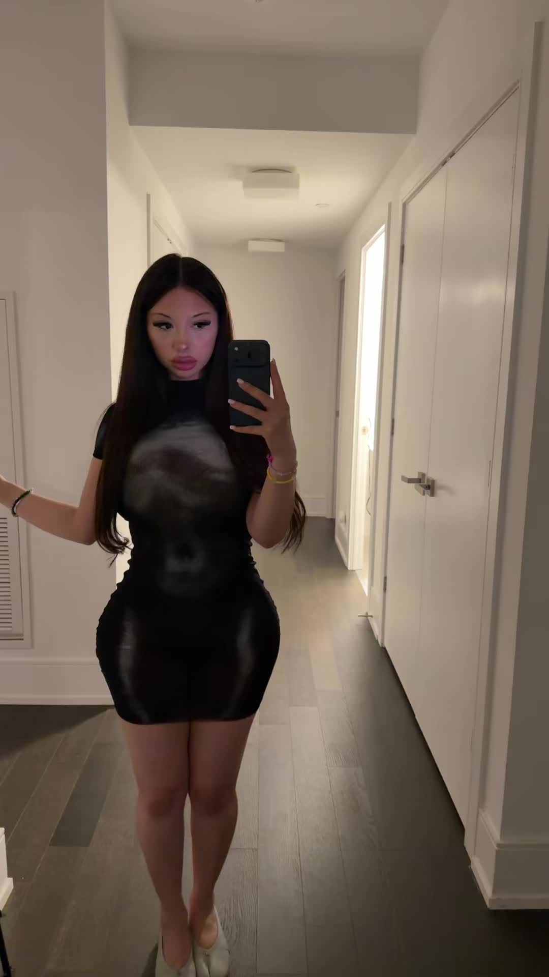 @anni