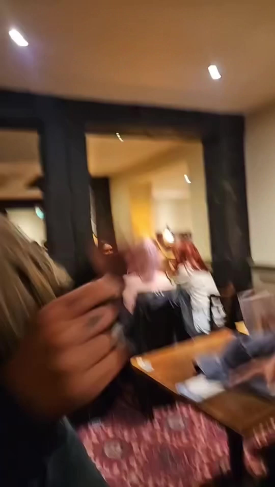 @Miacb__