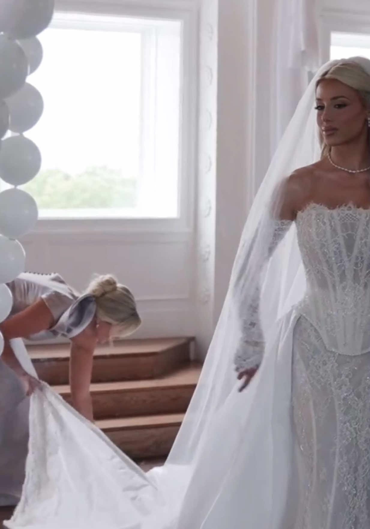 @Galia Lahav