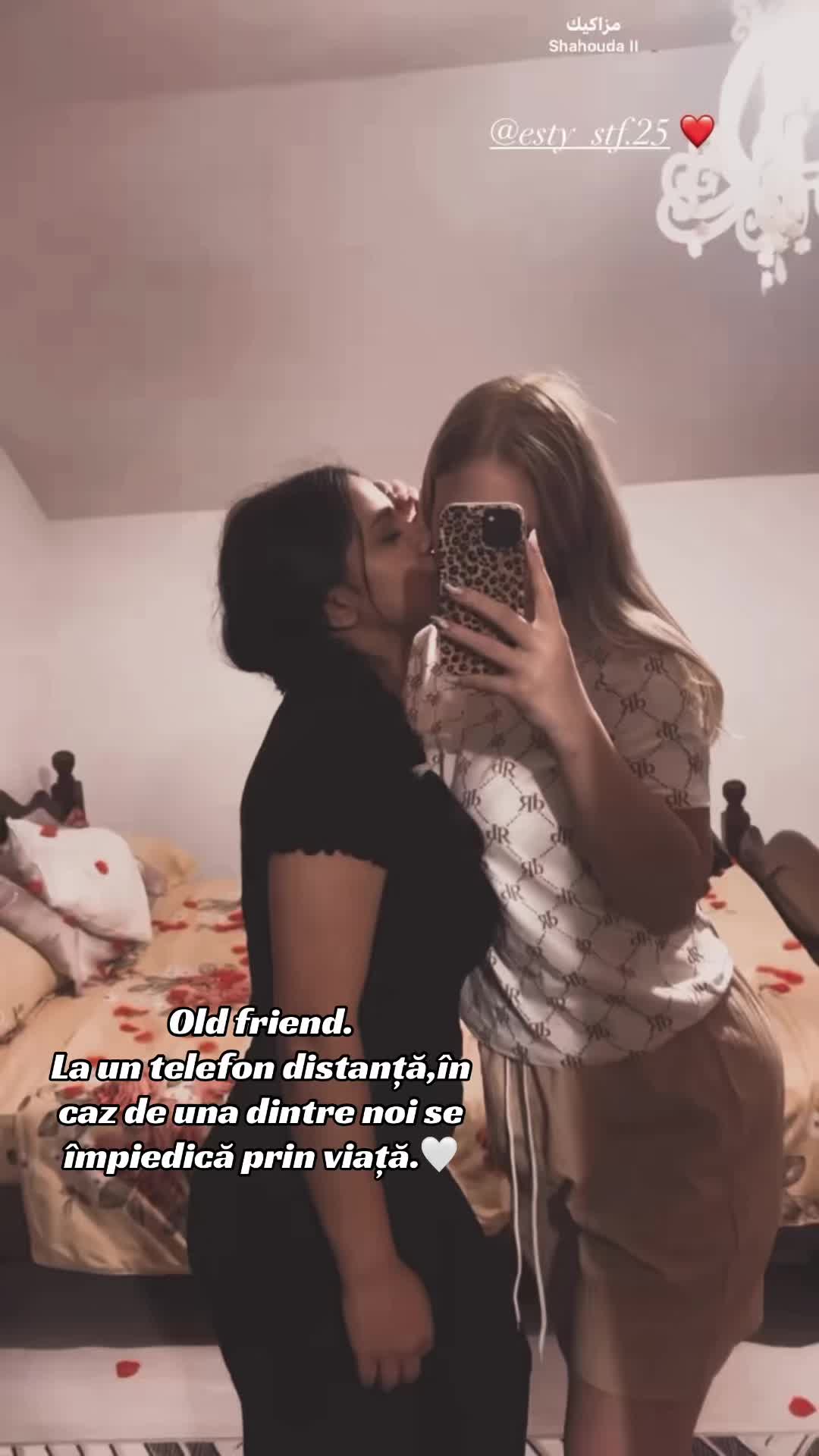 @Denisa