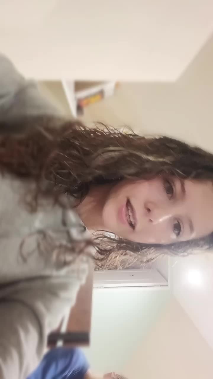 @𝒩~𝒱 💕🤞🏻