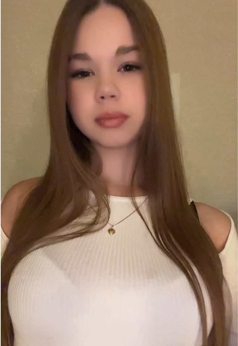 @Vikks💋
