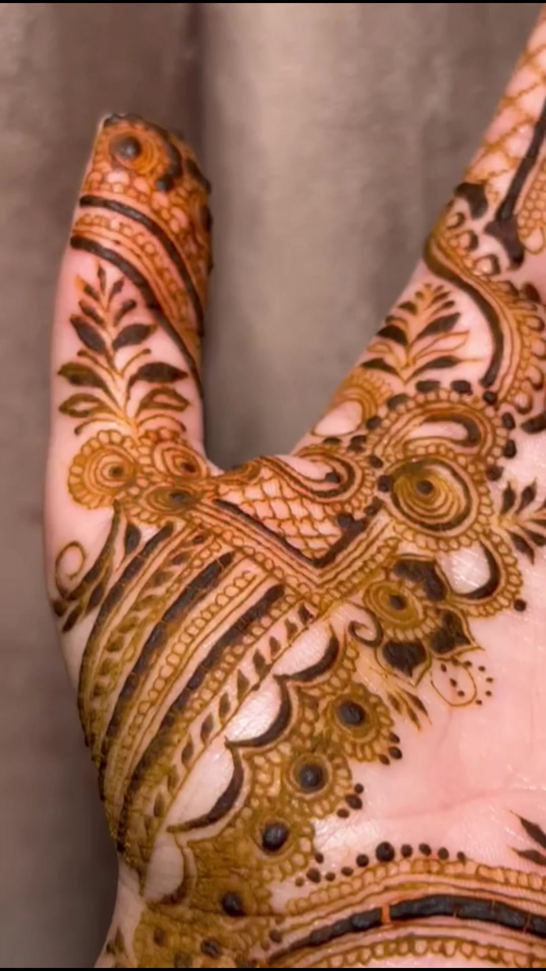 @Husnaxartistry