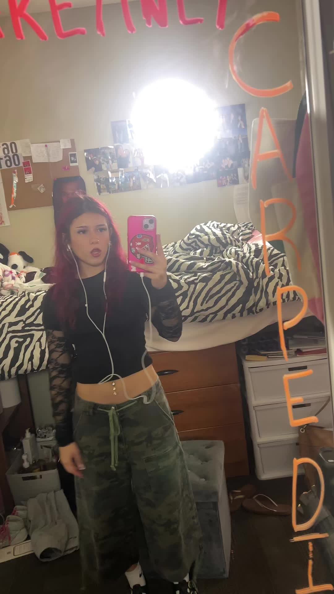 @kitty 😈