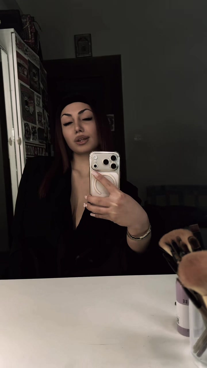 @💸