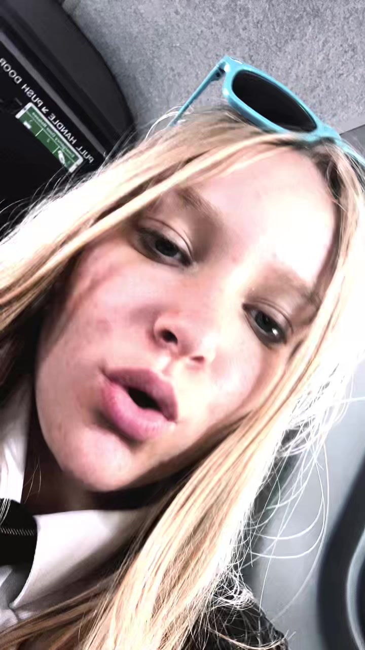 @𝒮ℴ𝓅𝒽💗
