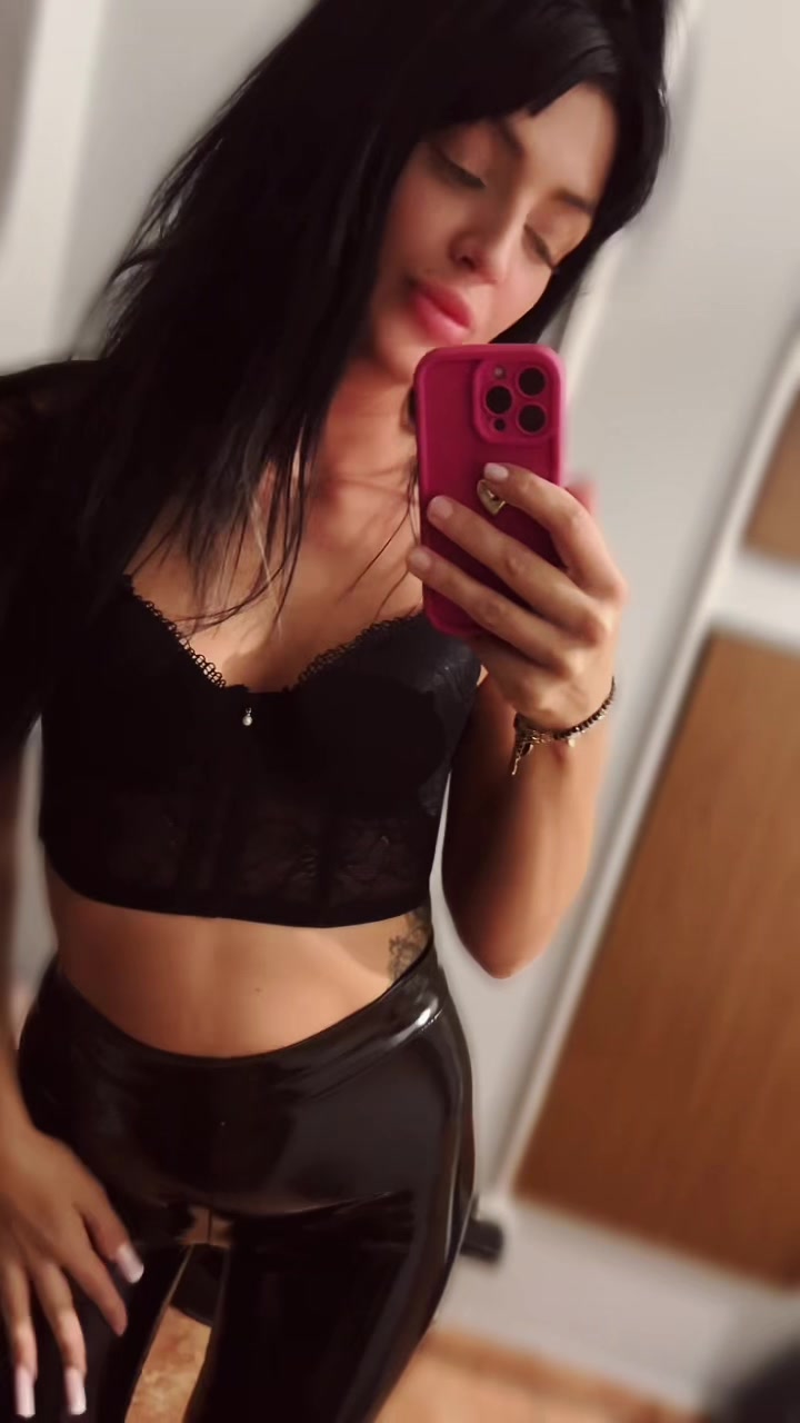 @Angela Na