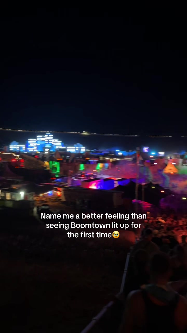 @Mia Fletcher🖤⛓️