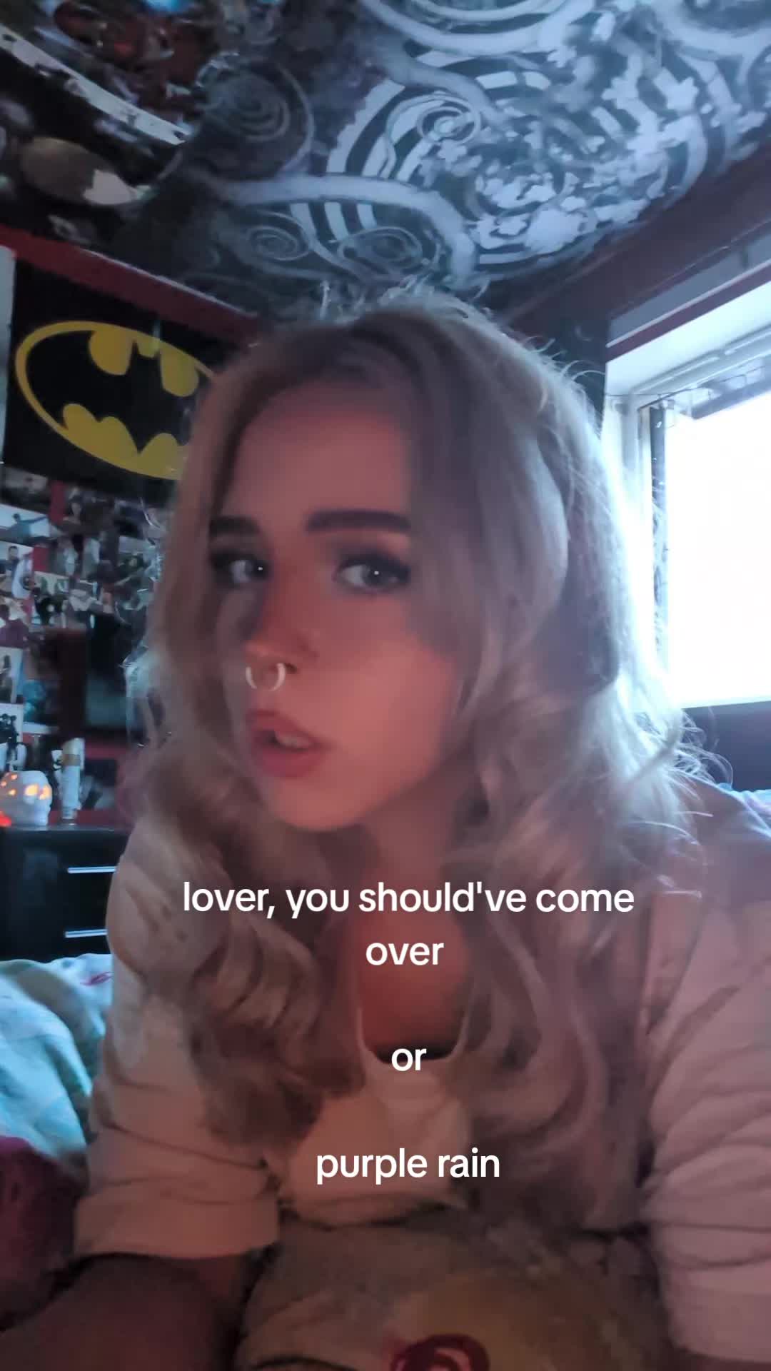 @holls🤍🪽