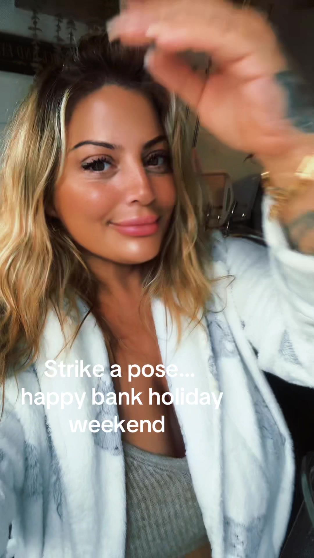 @Lara