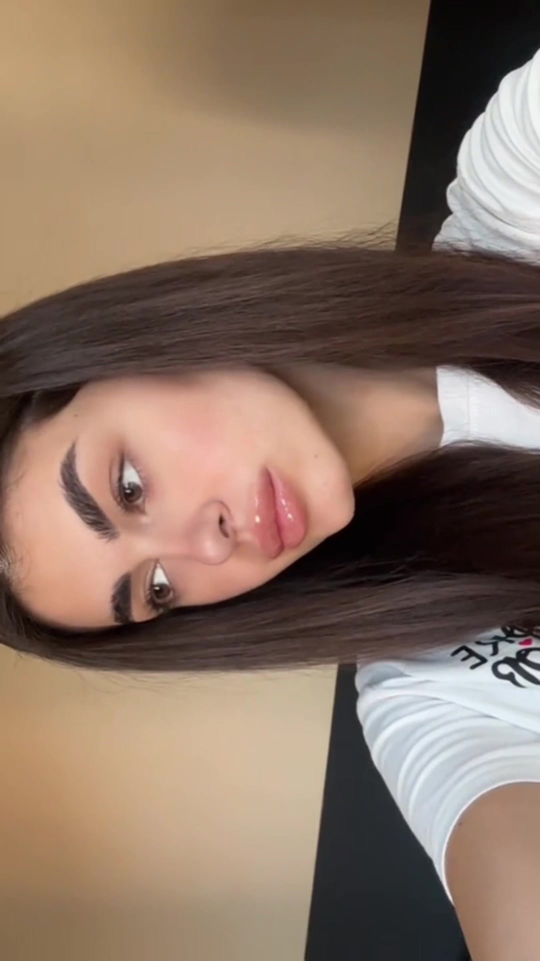 @lornatonchevaa