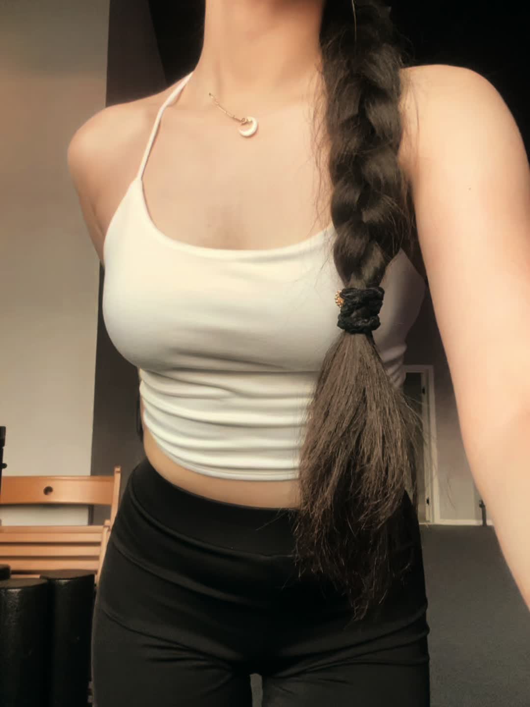 @arukumisbaii