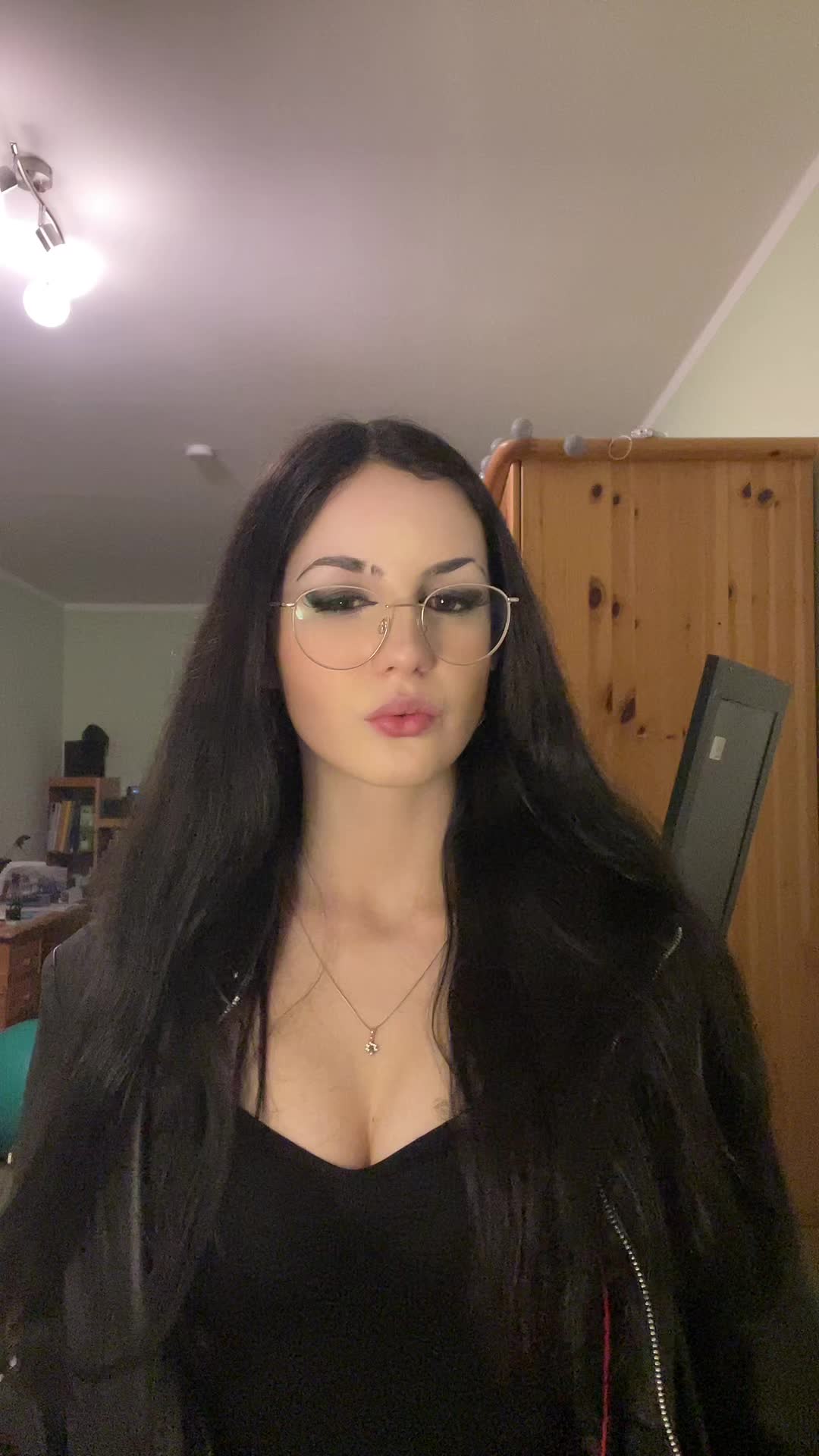 @itssssspia