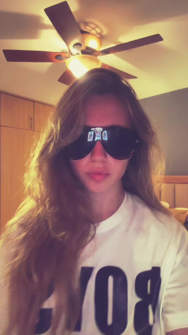@Lauren De Wolf