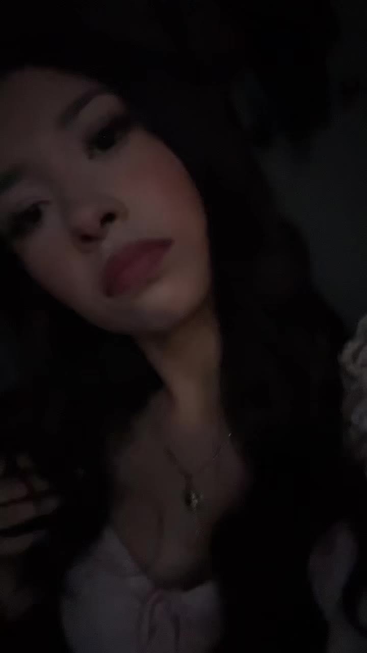 @Jennii