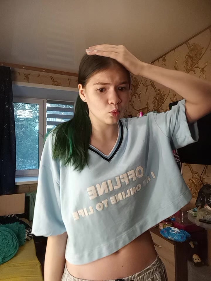 @🪭