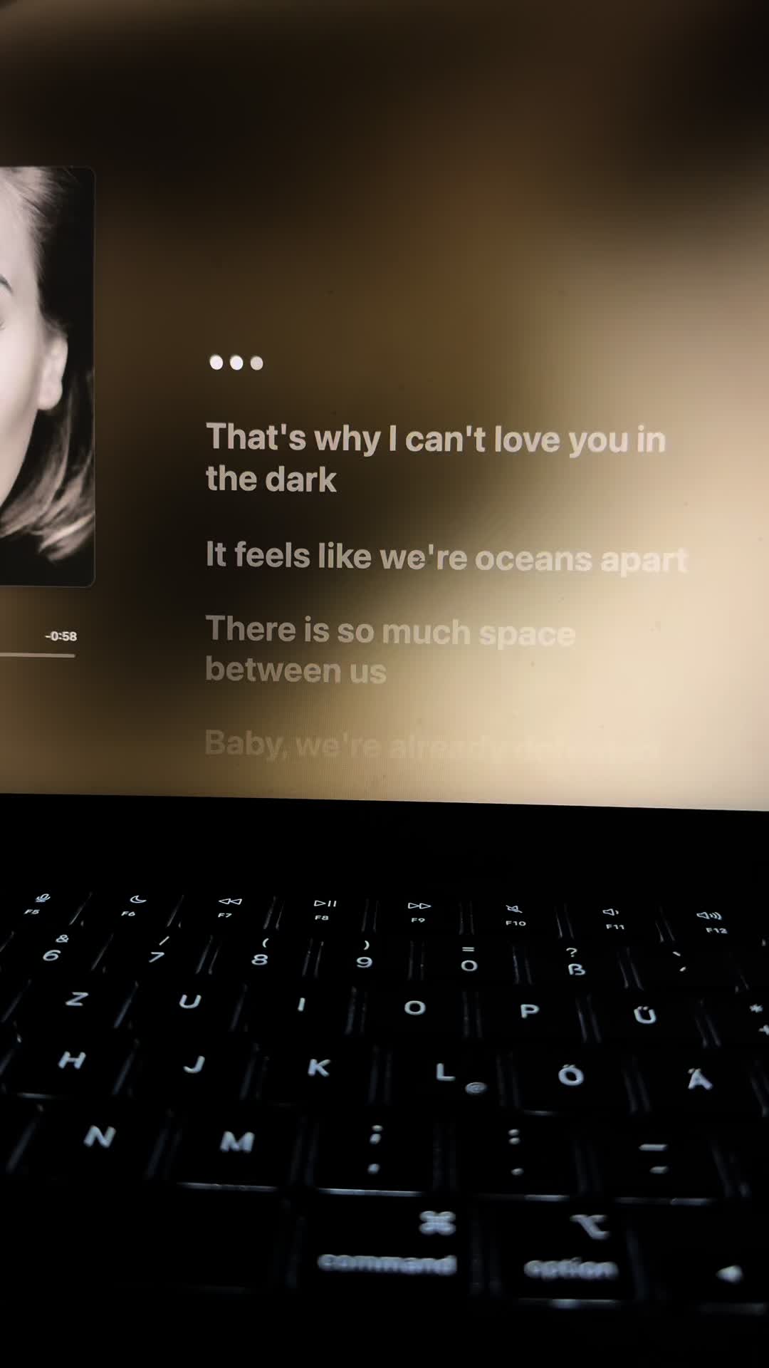 @𝐌𝐮𝐬𝐢𝐜𝐥𝐲𝐫𝐢𝐜𝐬