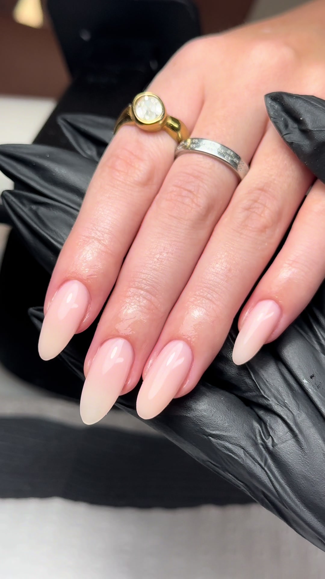 @TIPZYNAILZZ