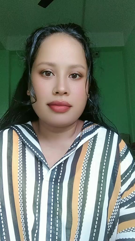 @ishika🌻🦋