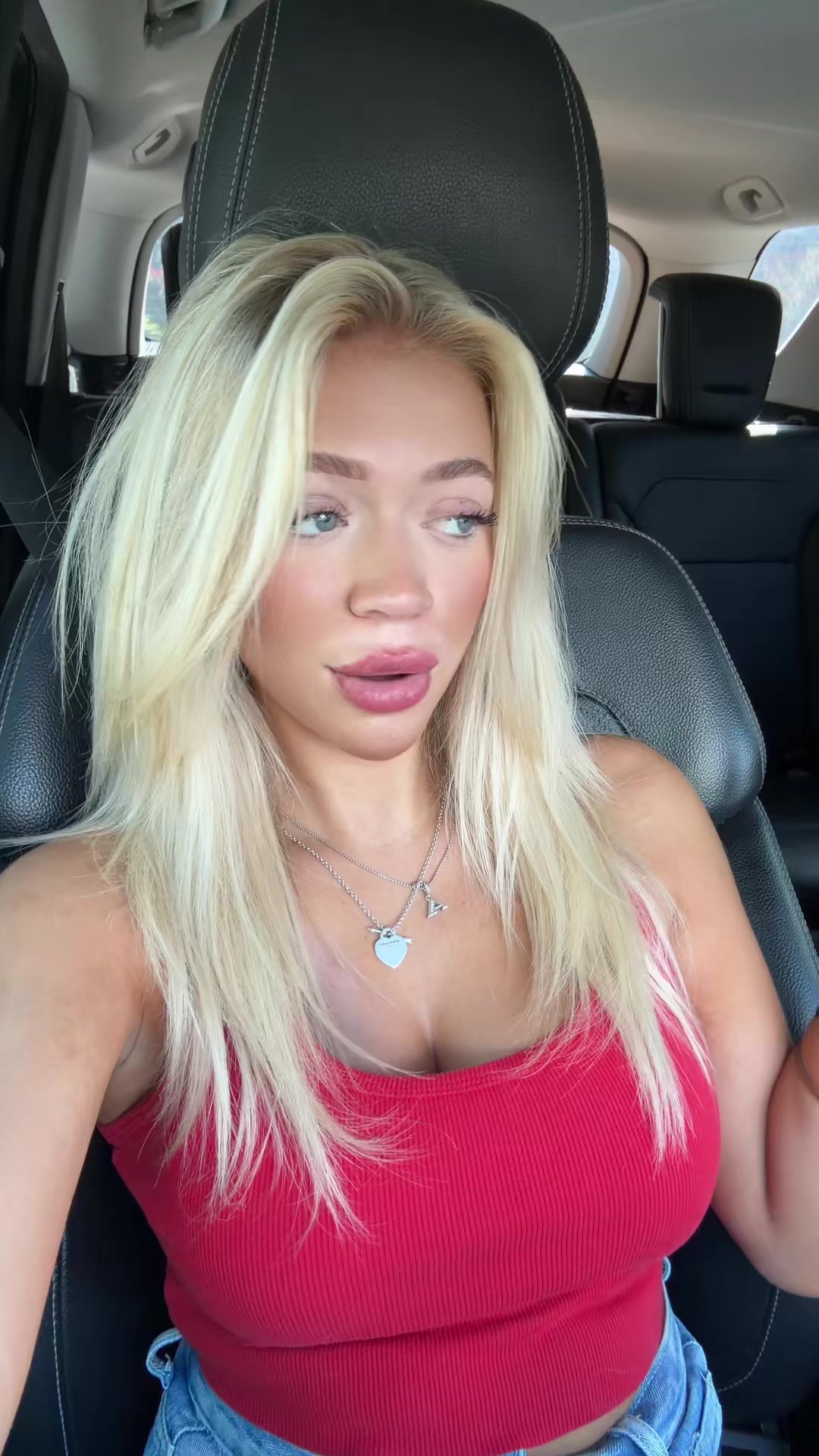 @tinybarbieprincess