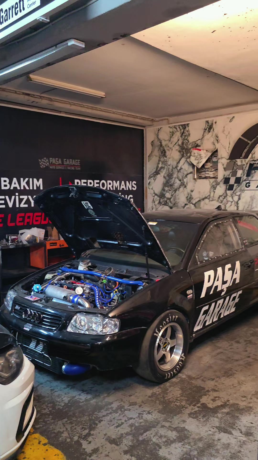 @Emre Aktaş