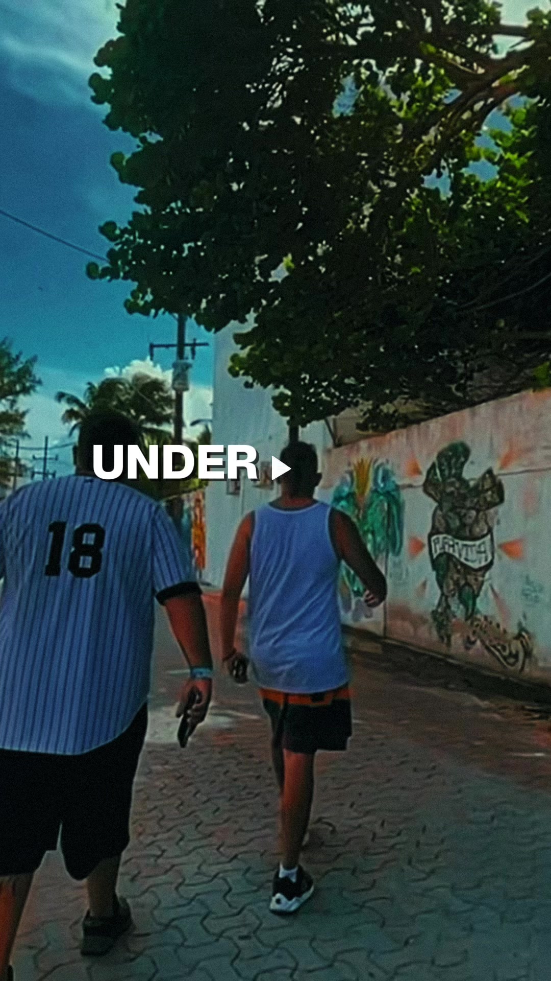 @Under Side 821