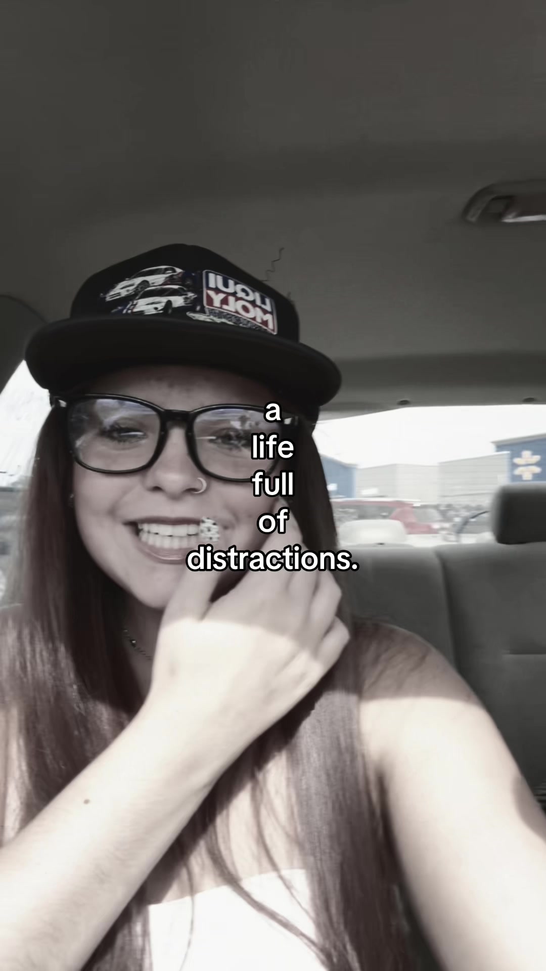 @𝓂𝒶𝒹𝓎 🥀