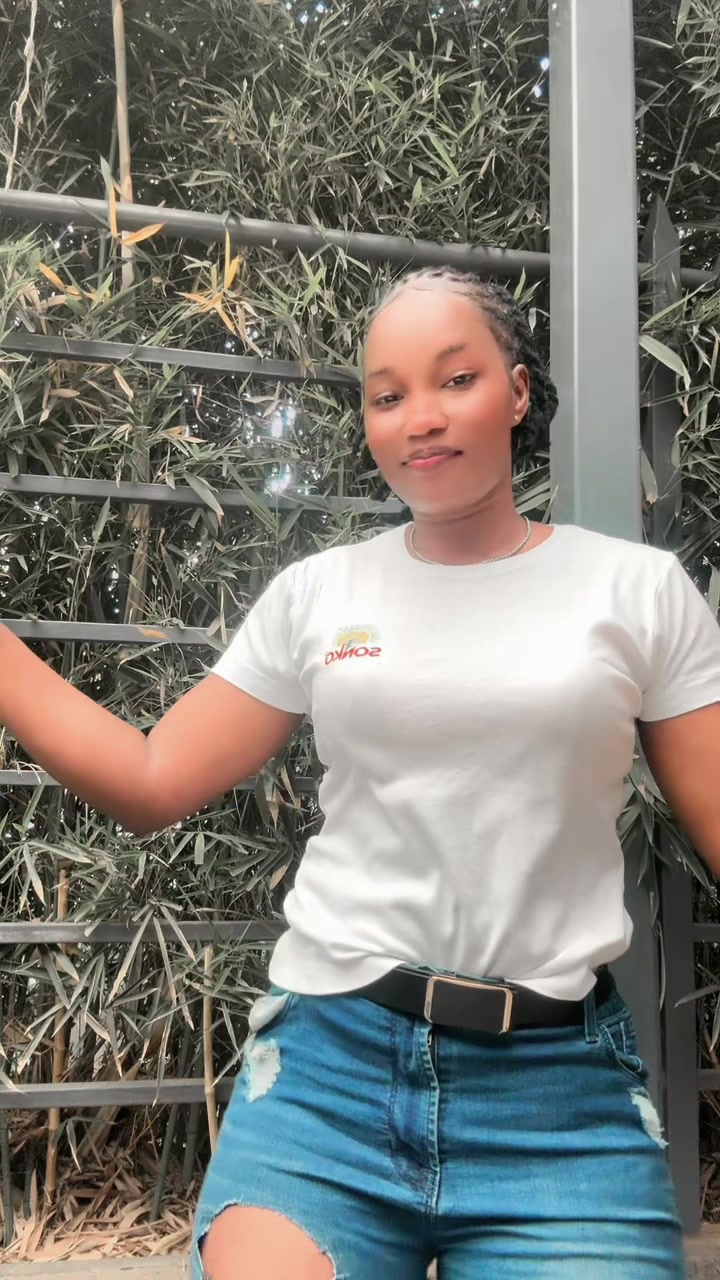 @Soniah_Empress👑