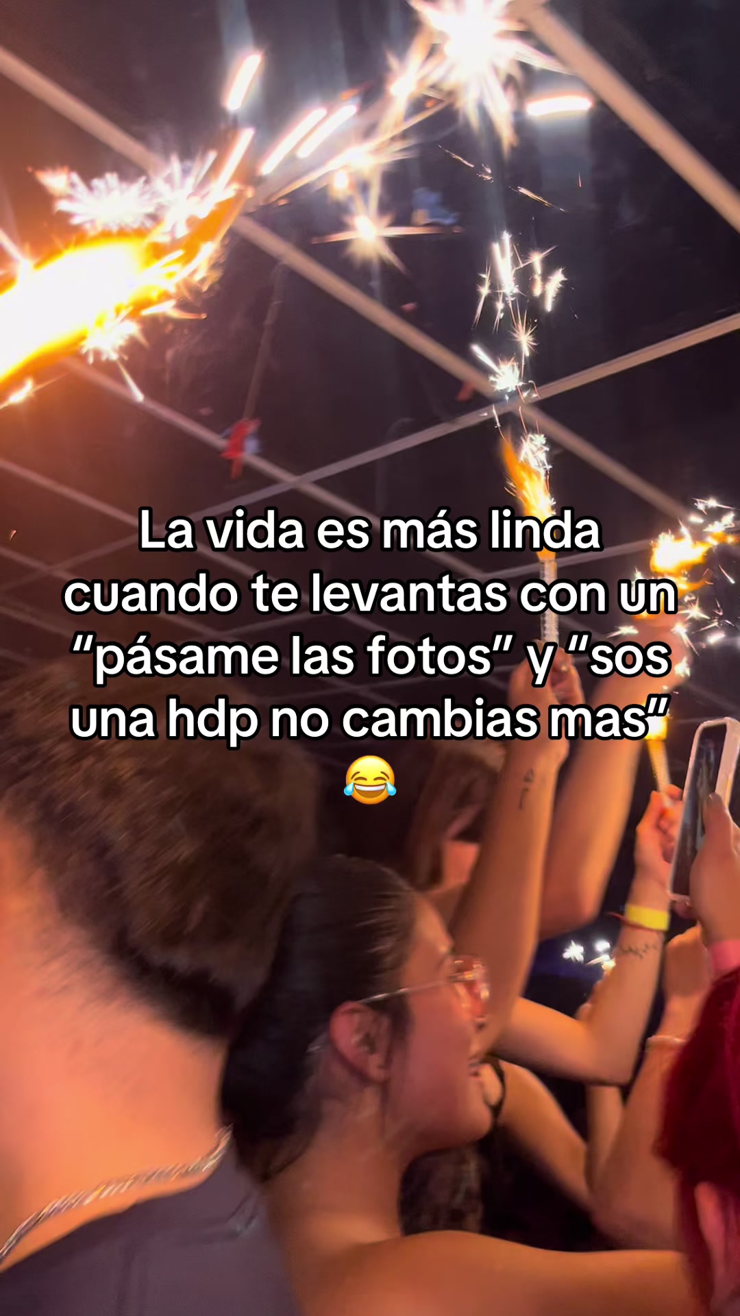 @camiretamozo01