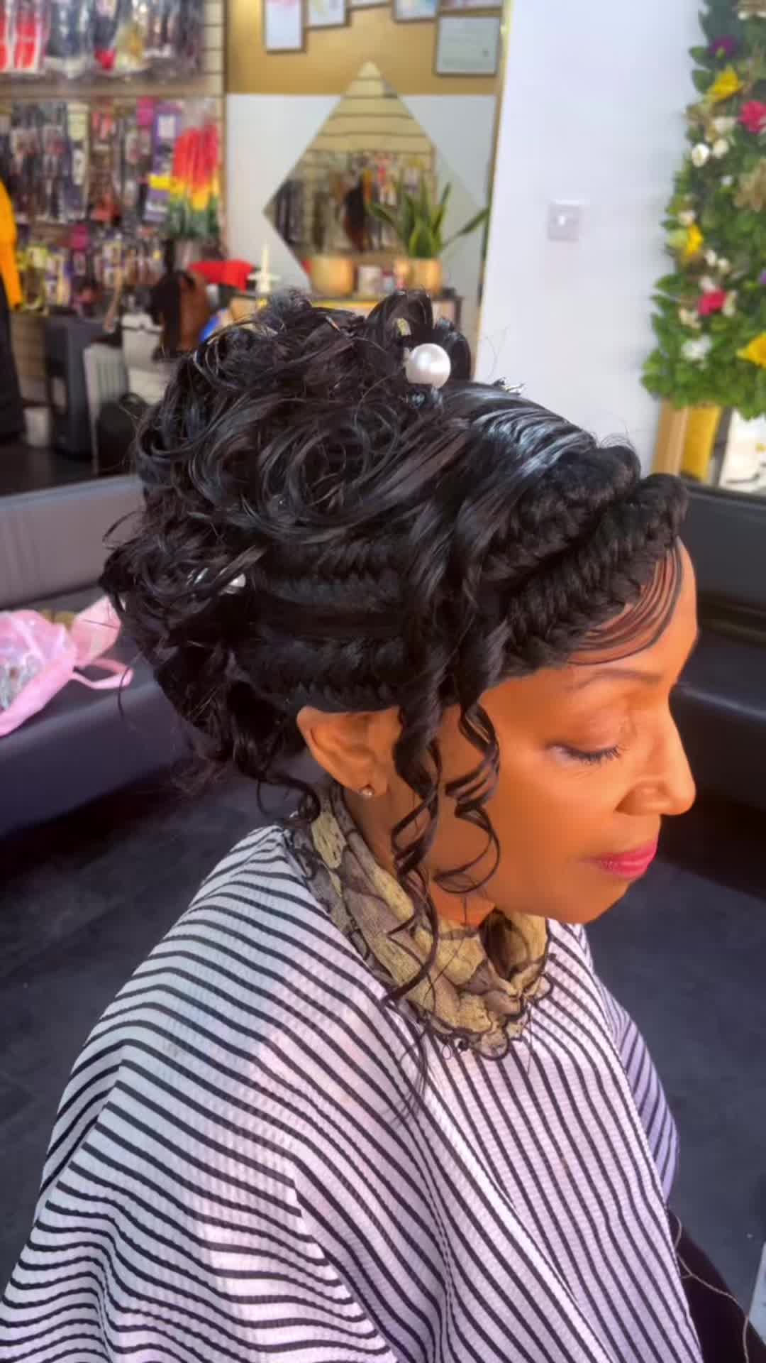 @Hajira hair