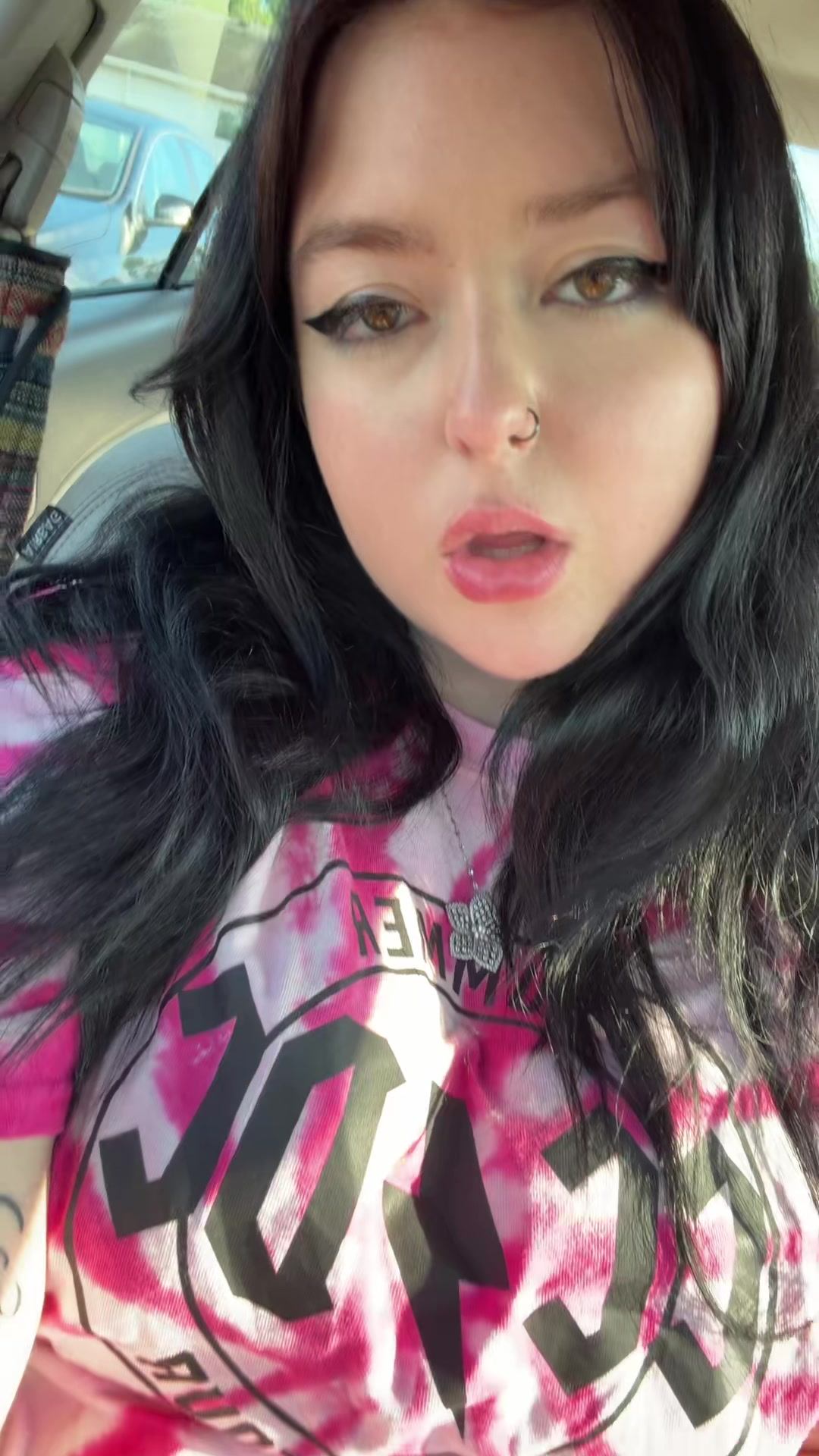 @Ella 🥀