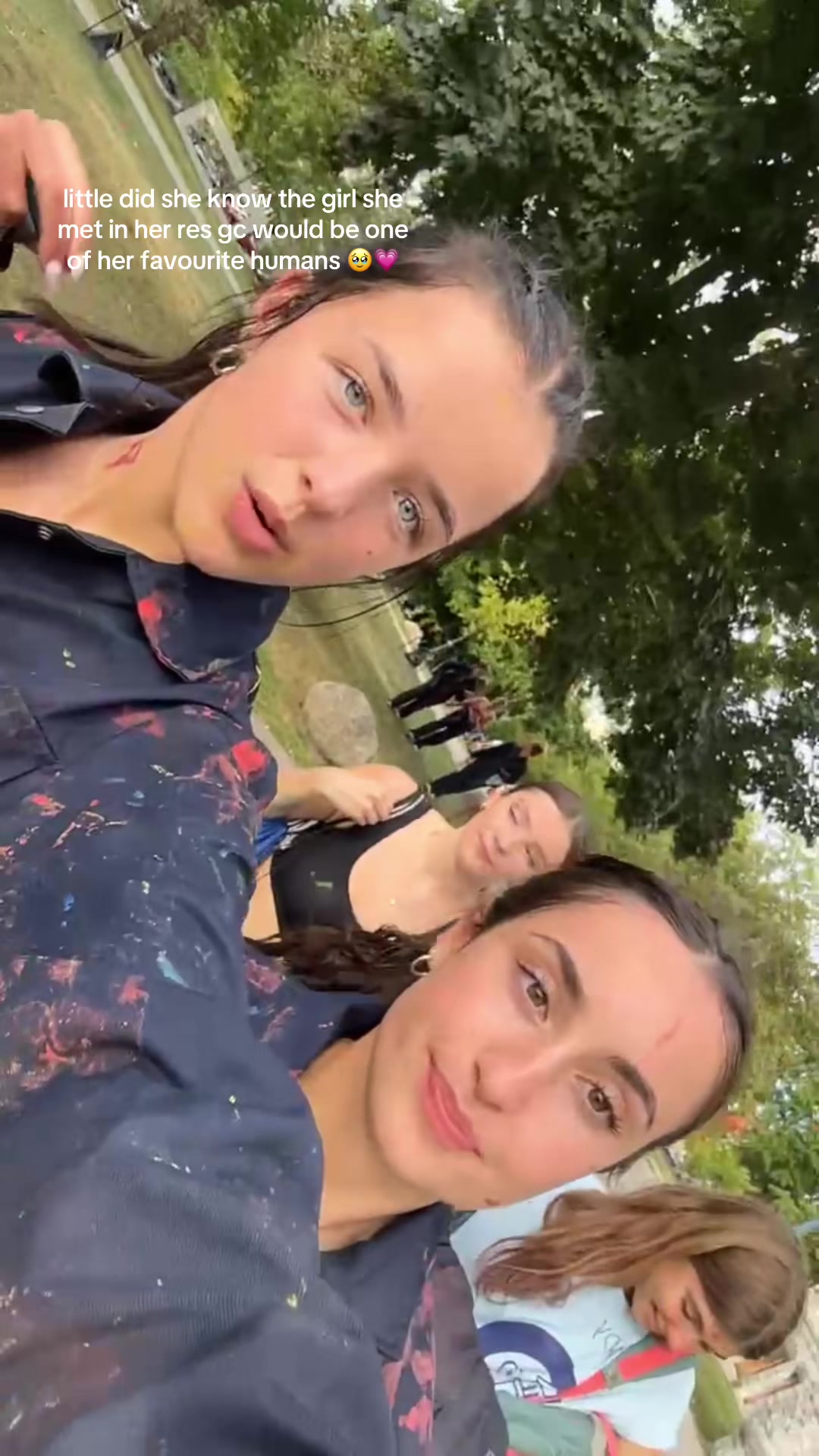 @brynn 🧸🥂🪩