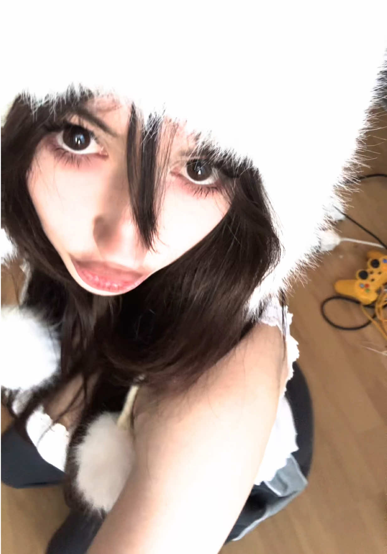 @cryinghinxy